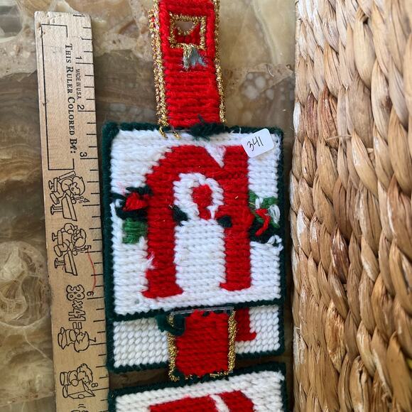 Noel Embroidered Hanging Sign - Picture 6 of 6